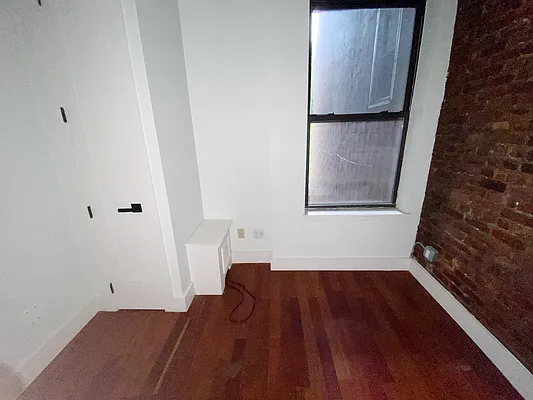 Rented by Doorway NYC, LLC | media 12