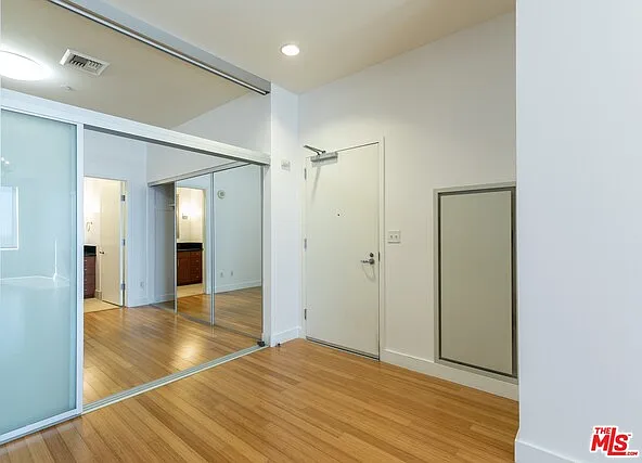 3810 Wilshire Blvd #1708 — Photo 6