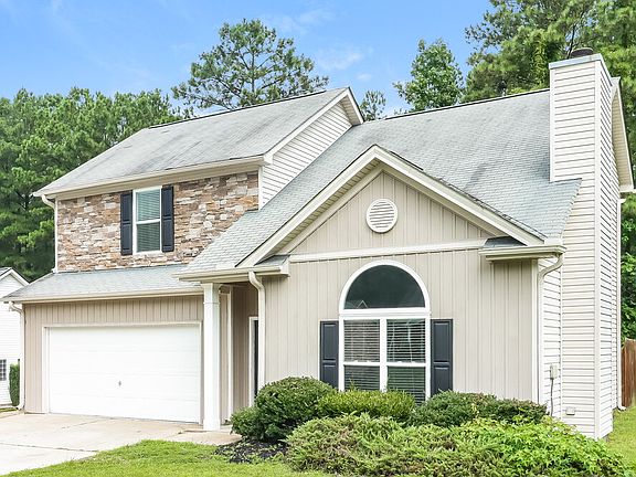 4th image of 82 Westridge Cir