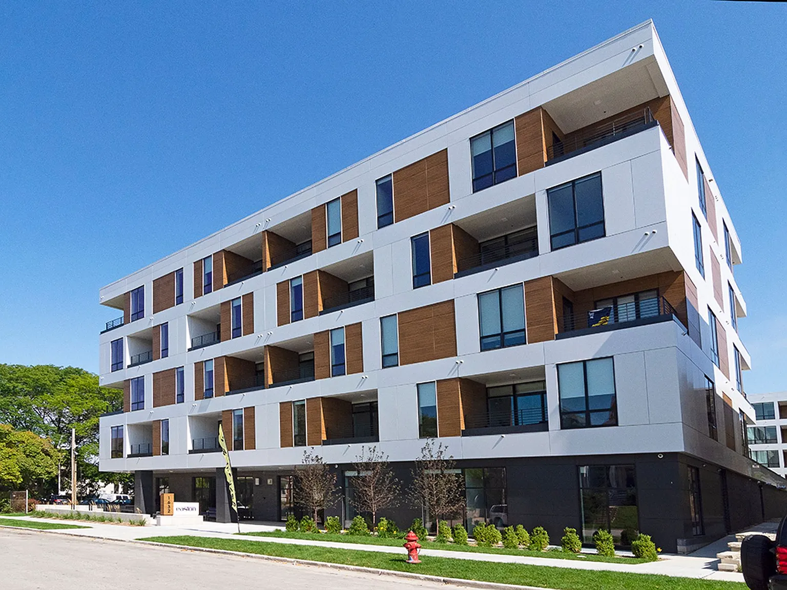 The Easton Apartments — Photo 2