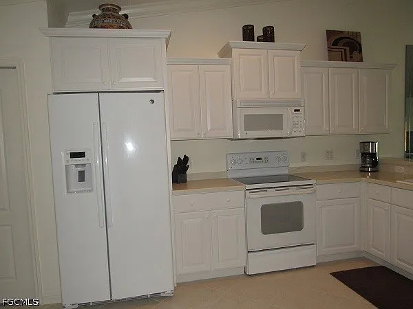 10537 Washingtonia Palm Way #4126 — Photo 8