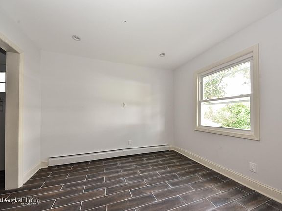 5th image of 1003 Cleveland St