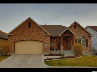 93 W Centerville Commons Way, Centerville, UT 84014