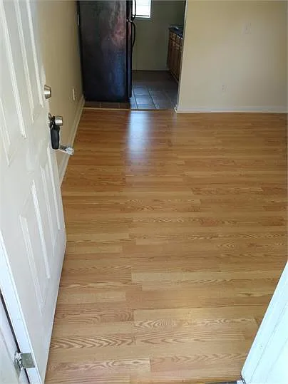 693 Dalvigney St NW — Photo 7