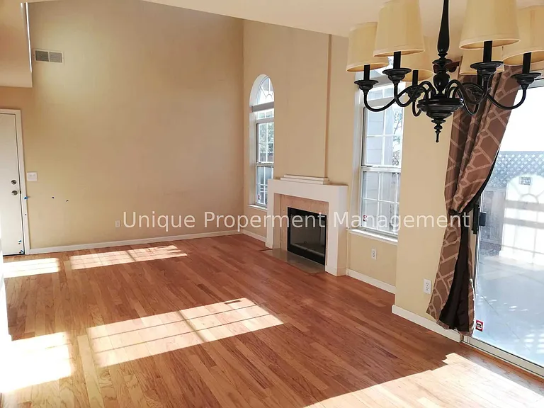 Living room and dinning room combo