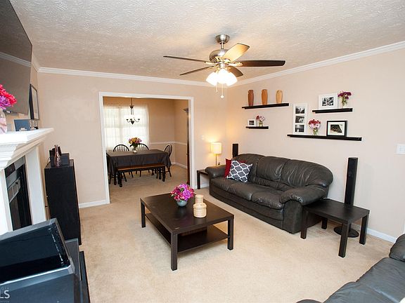4th image of 1371 Willow Bend Dr #0