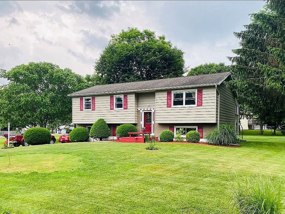 1st image of 80 Carlin Rd