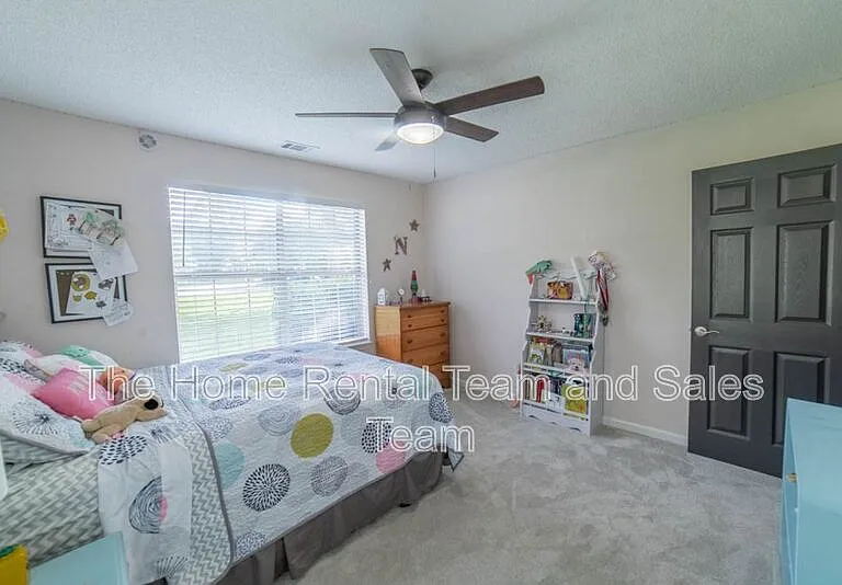 12 Cricket Ct — Photo 32