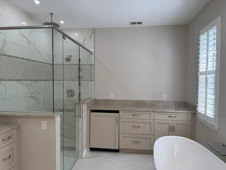 Primary bathroom with high quality finishes