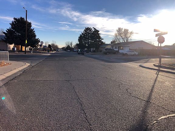5th image of 3912 Sheffield Ln