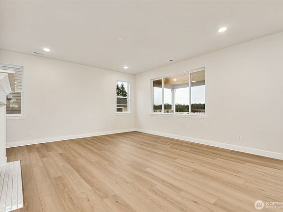 4th image of 10607 Treasure Drive NW #126