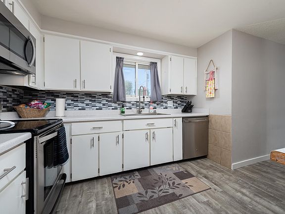 5th image of 812 S King St
