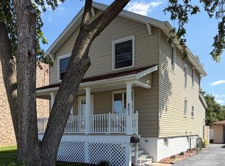 203 N Wolcott St, Thornton, IL 60476
