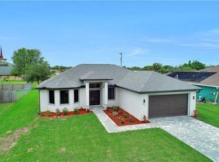 18266 Hemlock Rd, Fort Myers, FL 33967