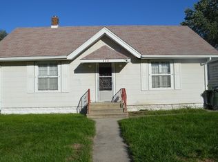 420 Reed St, Waterloo, IA 50703