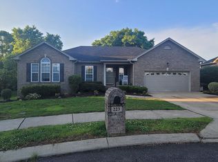 223 Hedgeway Ct, Gallatin, TN 37066