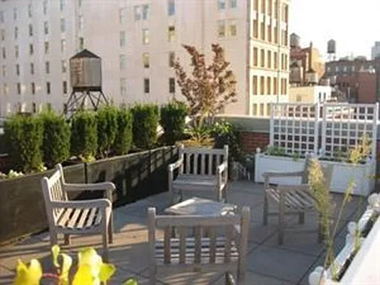 Rented by Douglas Elliman | media 25