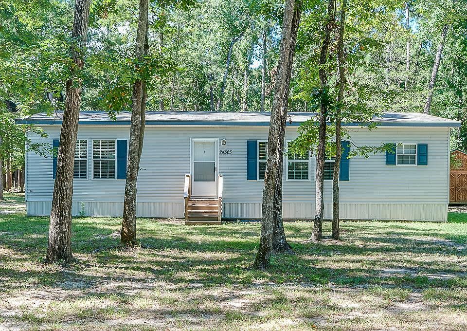 1st image of 24565 Shady Oaks Blvd