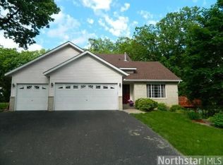 2614 Meadow Oak Ln, Monticello, MN 55362