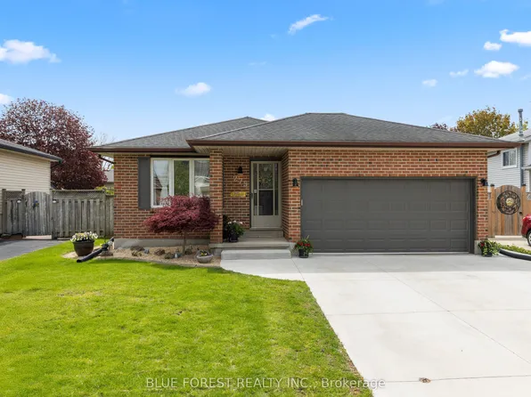 275 Portsmouth Cres E, London, ON N5V 4E1