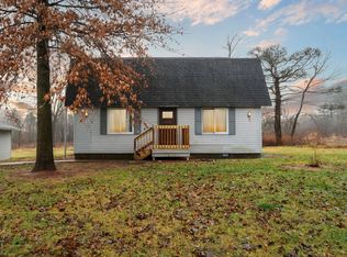 11895 Clinton Rd, Rives Junction, MI 49277