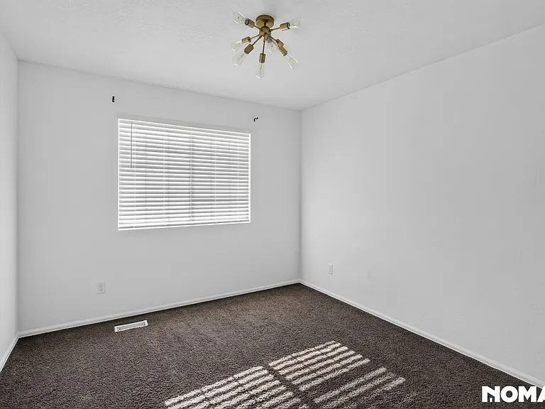 5459 N Chestnut St — Photo 24