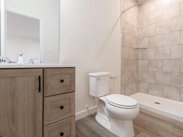 39 Dover Ct — Photo 20
