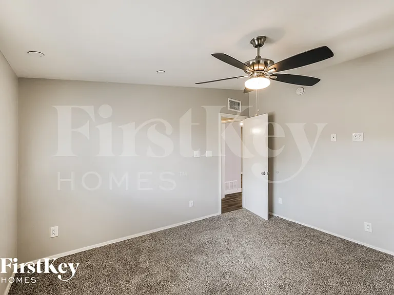 4144 E Almeria Rd — Photo 10