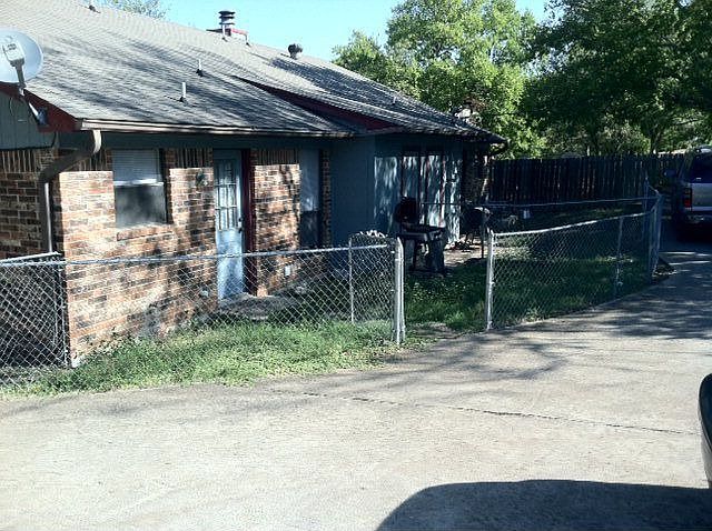 2nd image of 304-306 Craddock Ave