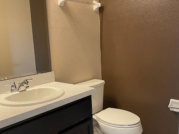 5th image of 1201 Teton Dr