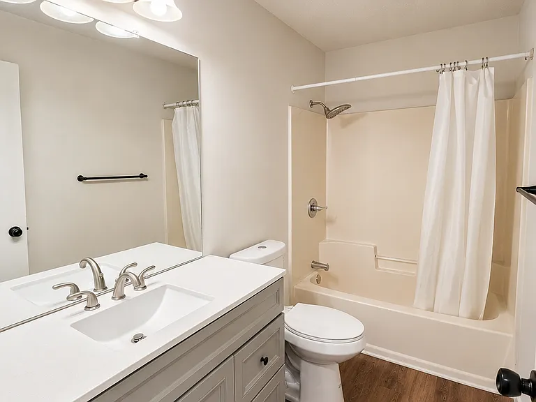 2221A Namekagon St #A — Photo 6