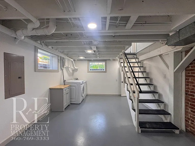 1005 Sidney Ave — Photo 27