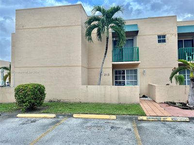 11965 SW 19th Ln APT 213, Miami, FL, 33175