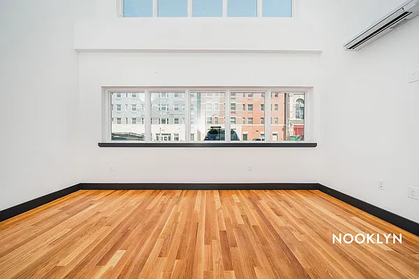 Rented by Nooklyn NYC LLC | media 9