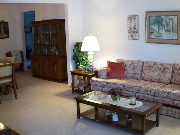 5th image of 67 Whitaker Dr