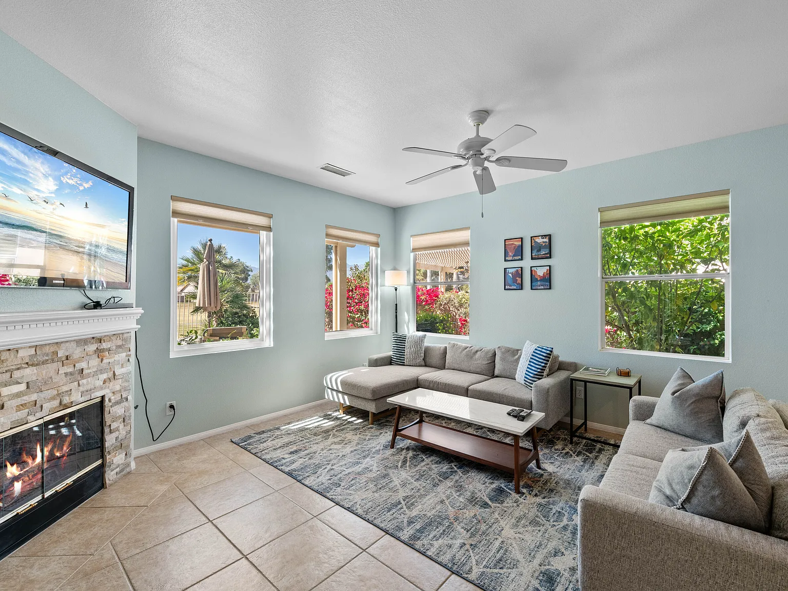 3 bed, 2212 sqft, $4,000 — Photo 4