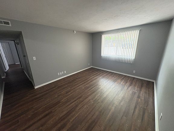4th image of 1905 G St #1