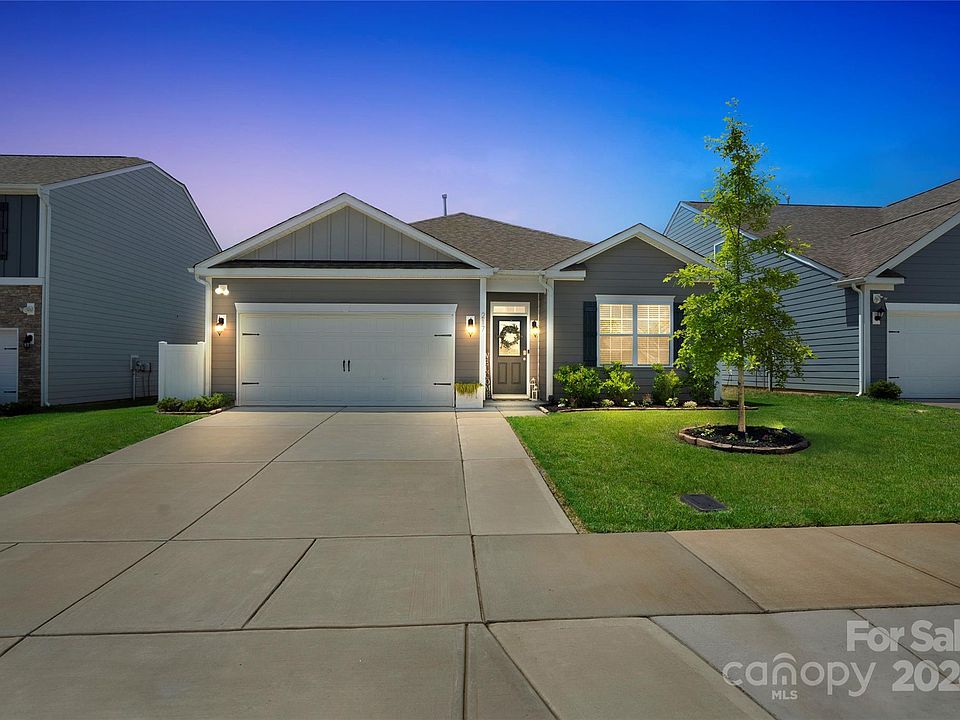 1st image of 217 Atwater Landing Dr
