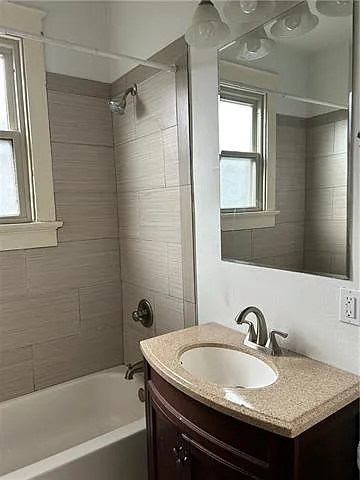 8327 Belfast St — Photo 9
