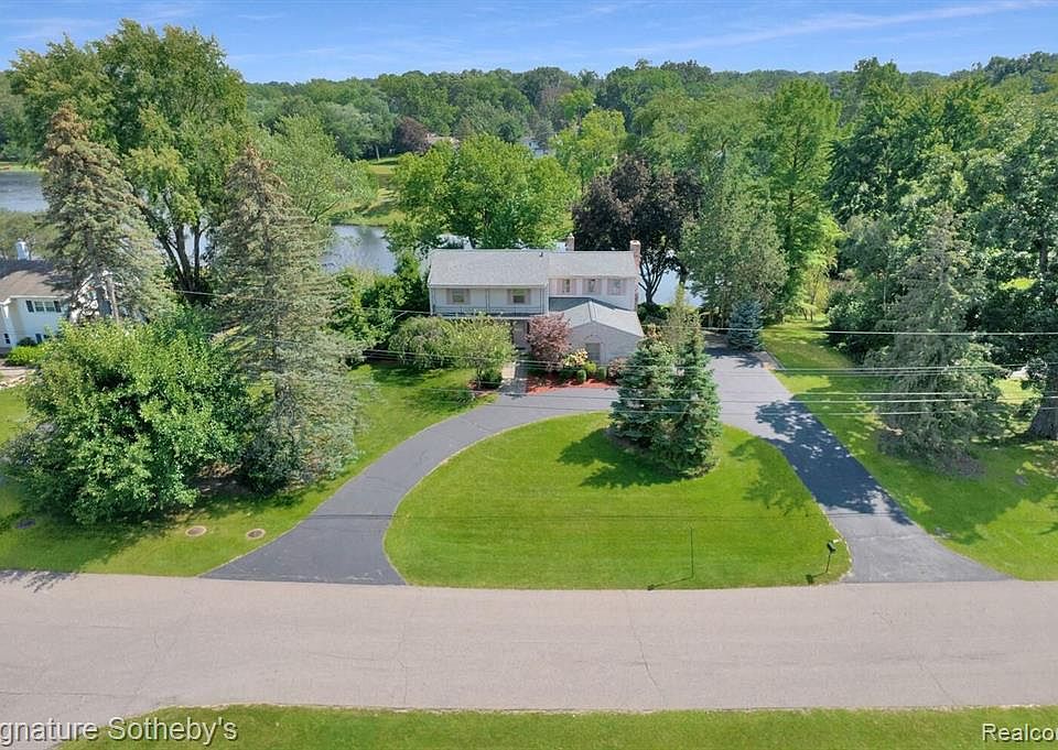 2707 Lake Charnwood Dr, Troy, MI 48098 Zillow