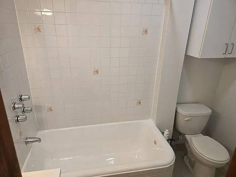 302 W 76th St #4D — Photo 6