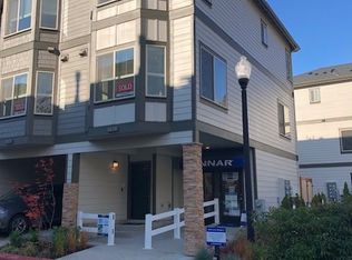 8879 SW Elena Ln, Portland, OR 97223