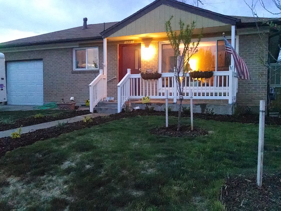 newly renovated, landscaped