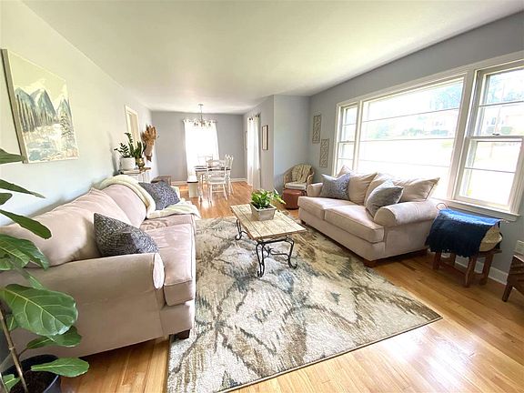 3rd image of 183 Stribling Cir