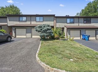 167 Penn Ct #124, Matawan, NJ 07747