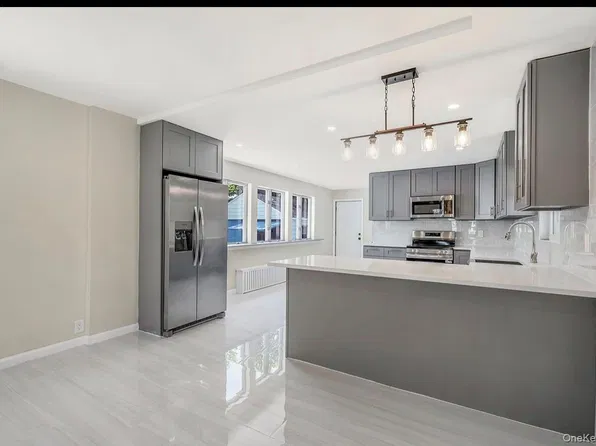 530 Washington Avenue, West Hempstead, NY 11552