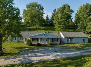 163 Studio Ln, Parkersburg, WV 26105