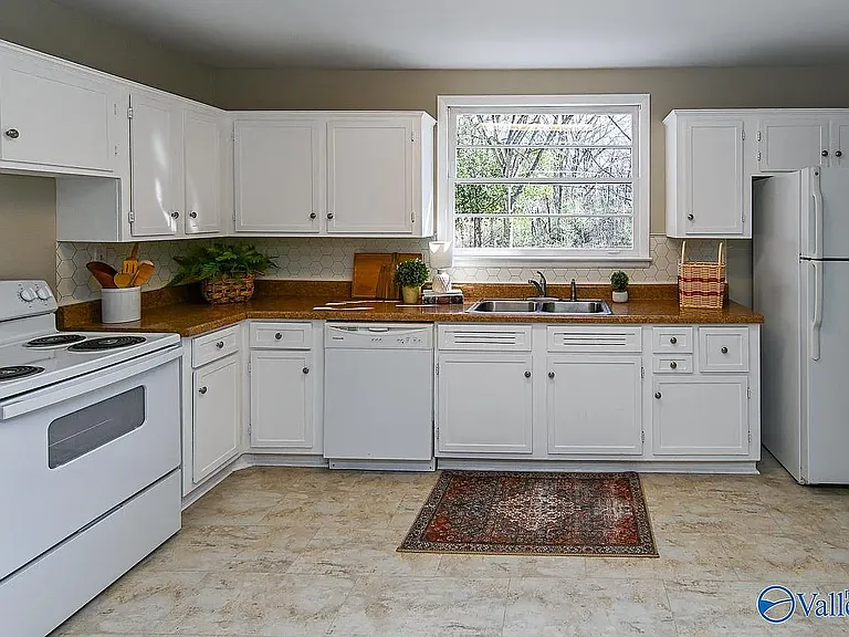 3606 Lakewood Rd NW — Photo 18