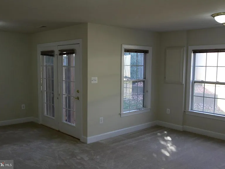 2977 Covington Square Way — Photo 14