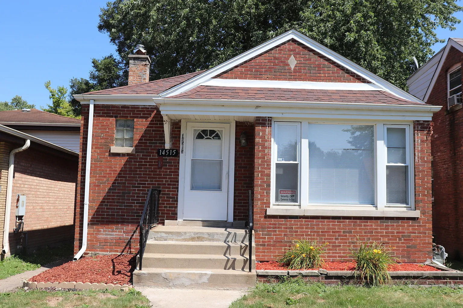 14515 S Wabash Ave photo 1
